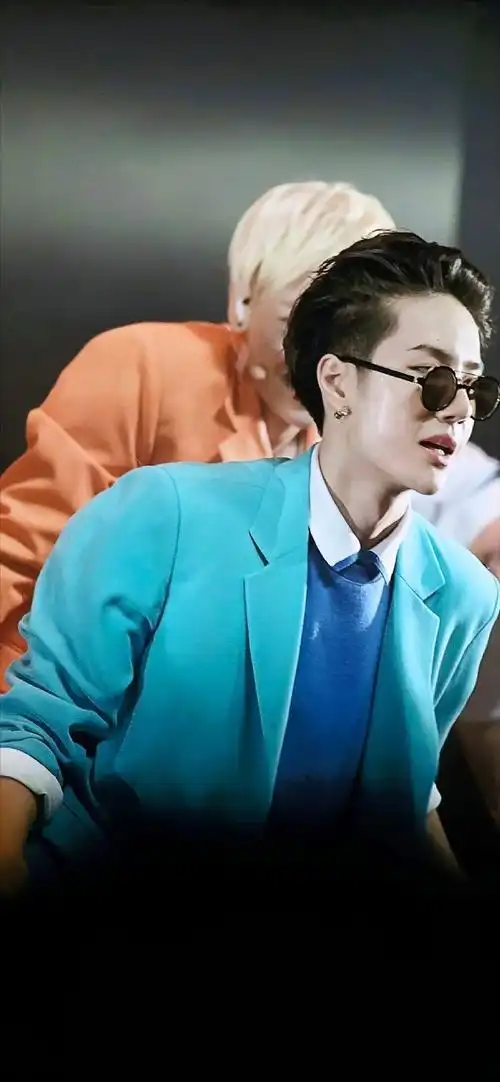 向全世界安利王一博#wyb#王一博考古日常#    既帅又痞还超酷,那心觋