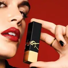 yvessaintlaurent圣罗兰无畏釉光纯口红n1971流言3g