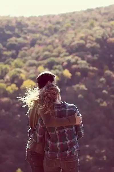 浪漫的情侣皮肤不离不弃永相随