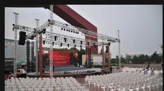 【中山年会桁架舞台搭建】2019年龙奥广告中山年会桁架舞台搭建 包您