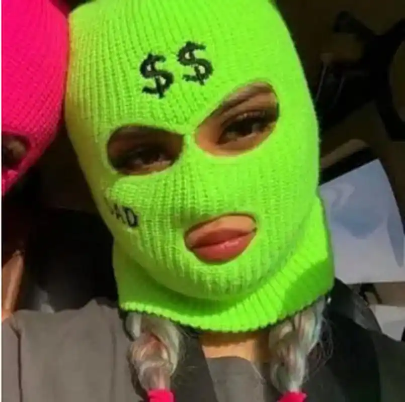 超级搞笑的沙雕真人图片