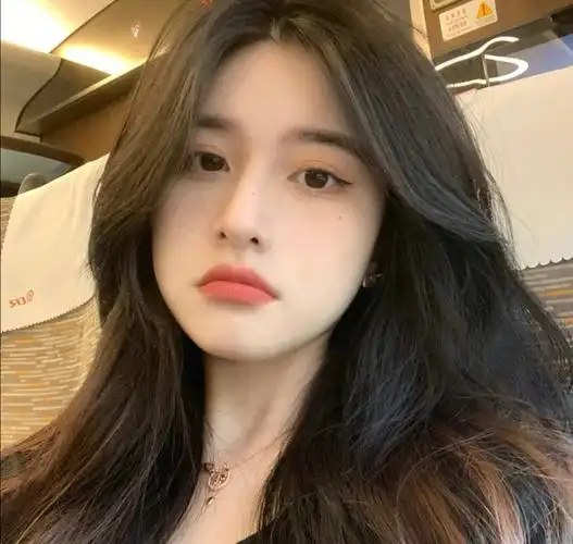 推荐网恋18岁小姐姐