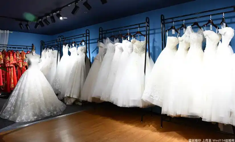 蜜丝婚纱店内环境实景展示