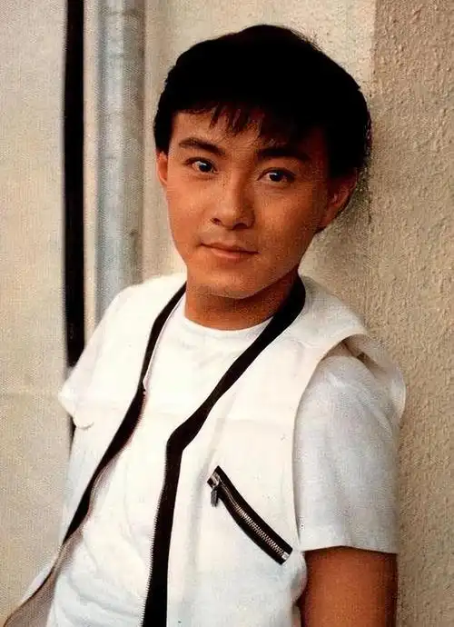 回顾事实证明曾因太帅却被雪藏的张卫健已过上了理想生活