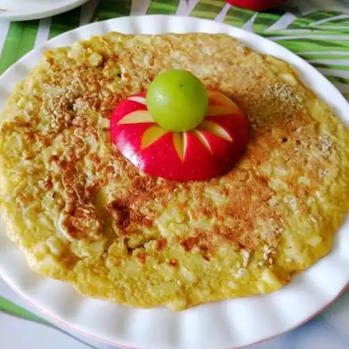 苹果鸡蛋饼,不加一滴水,做出营养美味的早餐