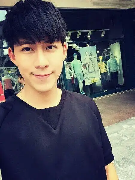 我的男神《霍祈君》( 1206ε1207 )|纯艺术|绘画|利小平_原创