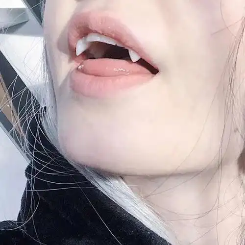 安妮同款小虎牙吸血鬼假牙僵尸牙整蛊道具cos道具万圣节装扮道具13