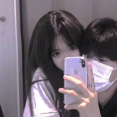 两人情头一对两张真人甜蜜图片