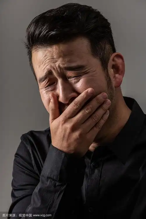 男性,面部表情,情绪,悲伤