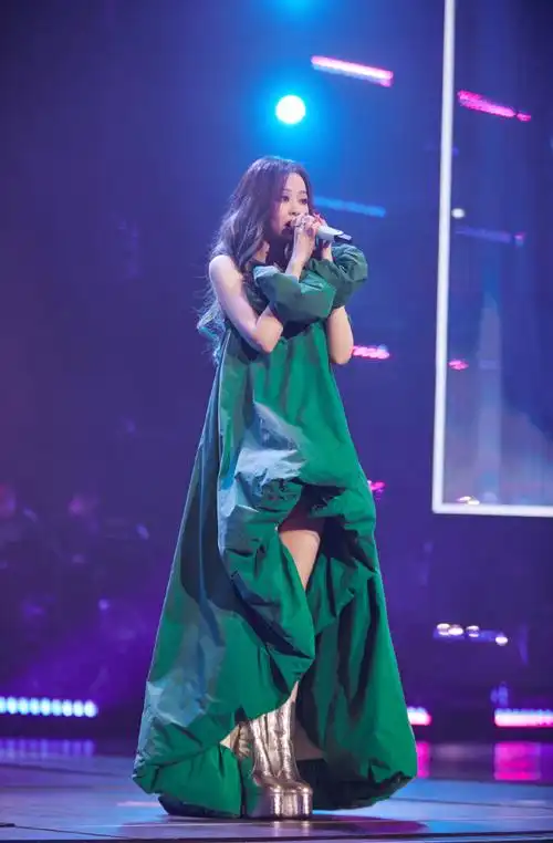 张靓颖光2023巡回演唱会##张靓颖演唱会