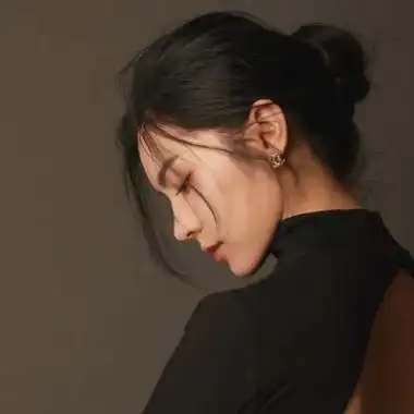 头像 女生 超酷 高冷