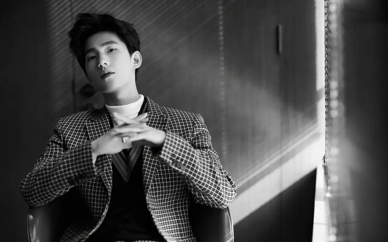 杨洋儒雅绅士写真图片桌面壁纸