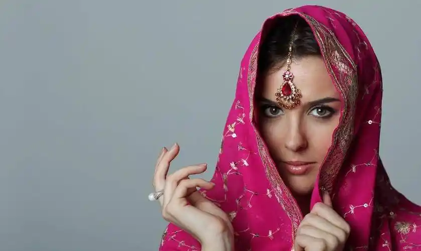 为何被18人猎杀?活佛:为他超度_披肩_沙图_羚羊绒