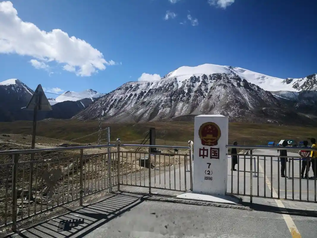 世界最高边境口岸,中巴红其拉甫口岸!海拔5100米!