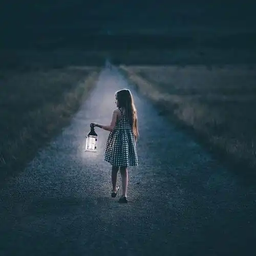 朋友圈最新伤感说说心情短语,经典悲凉,让人泪如雨下!__财经头条