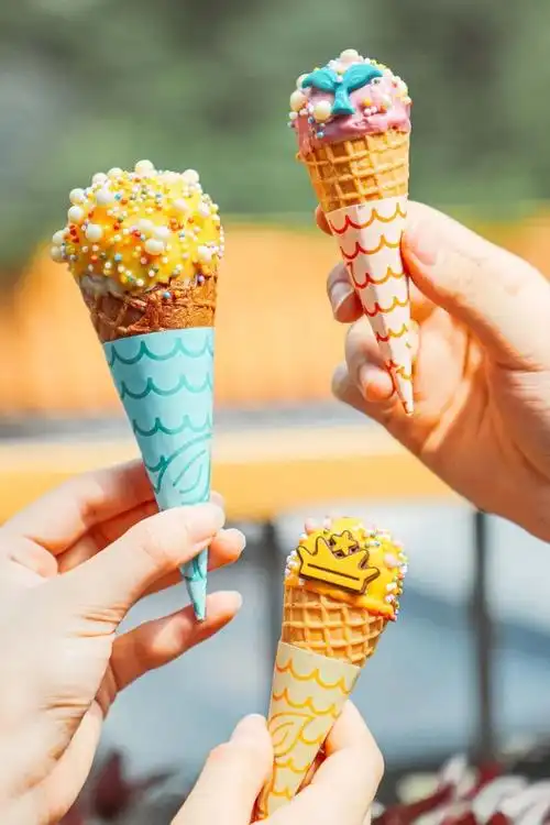 星巴克出甜筒了36元1支