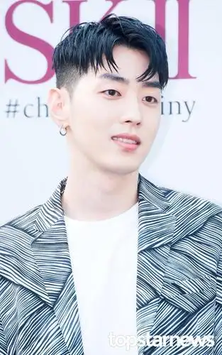 盘点打破"身高迷惑"的人气男明星 170cm拥有完美比例才是王道!