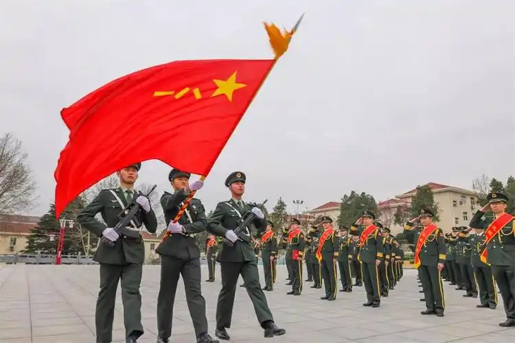 最后一次以军人的身份敬礼