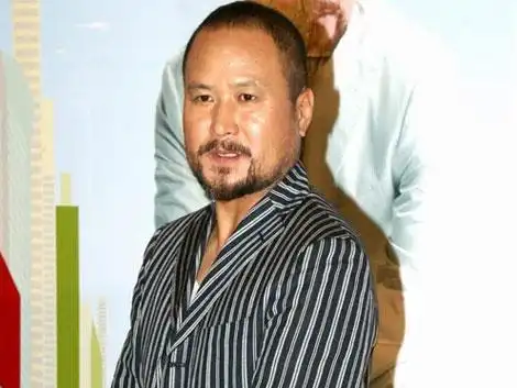 张镐哲_歌手_作品_个人资料_简历_生日_经历_留言 - 酷乐米