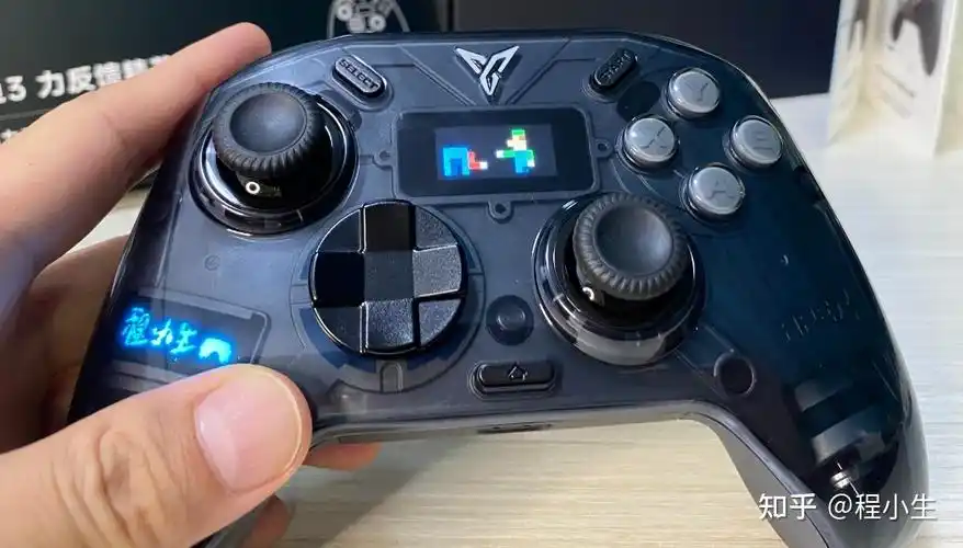 飞智八爪鱼3游戏手柄测评,八爪鱼3手柄值得入手吗?