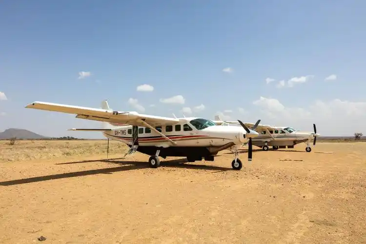 坦桑尼亚一架小型飞机失事致11人死亡