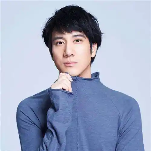 当年知道娃哈哈广告代言人是王力宏,却没发现女主是我们熟悉的她