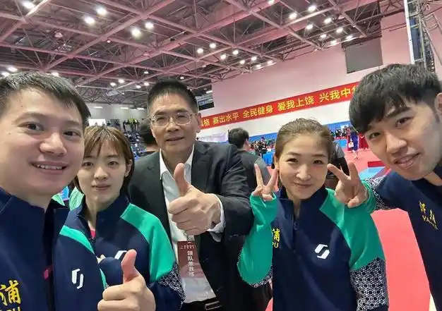 刘诗雯和孙颖莎一脉相承成为最受欢迎球员前途很光明