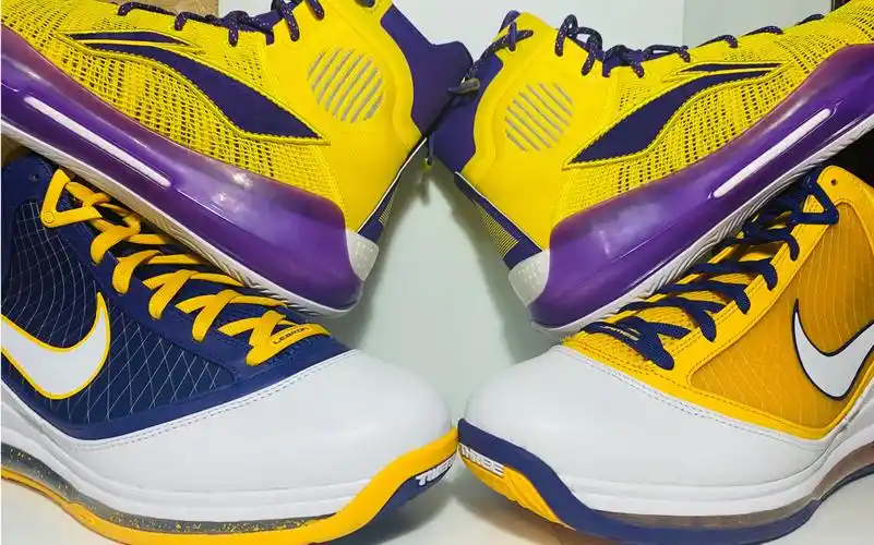 驭帅1342vs詹7,李宁和耐克谁把紫金配色做入了灵魂?