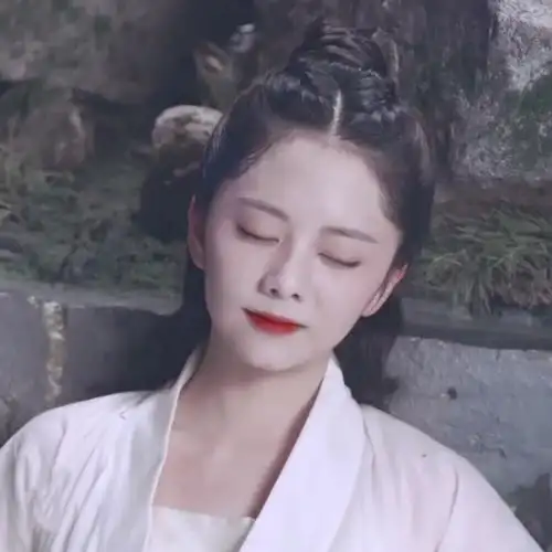 锦衣之下谭松韵袁今夏爱豆头像. 自截自调.禁二改