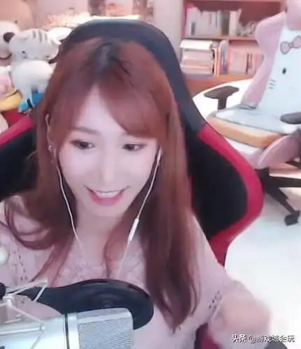 斗鱼十大巅峰主播小缘三周年庆典有望成下一位全满级粉丝牌主播