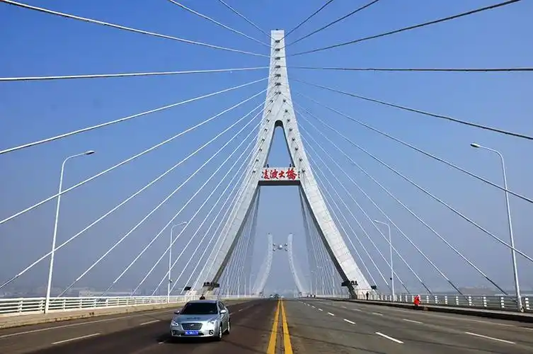 凌波大桥 -工程业绩-洛阳黄河同力水泥