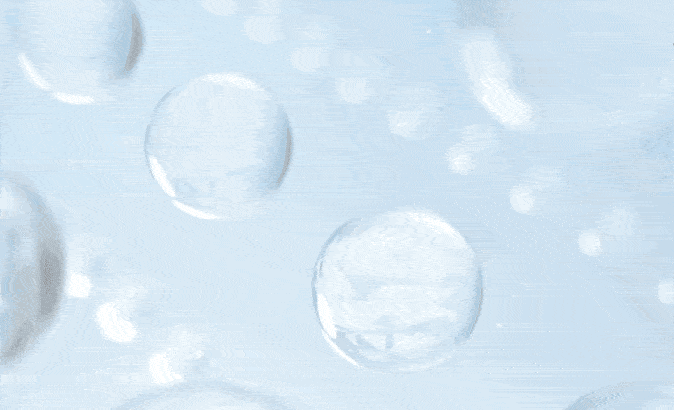 每一个小泡泡的直径约为0.35毫微米,才是毛孔的五万分之一!