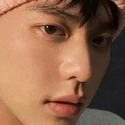 高清帅气的脸部男头像高清图片