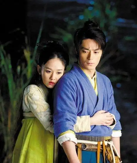 陈乔恩被黑霍建华回:别伤害她,老婆孩子被骂他只回了8个字