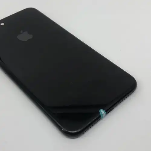 苹果【iphone 7 plus】全网通 亮黑色 128g 国行 7成新