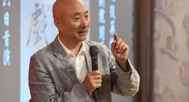 给陈佩斯30万,助力他净赚2000万,22年不离不弃王燕玲才是真女人_家庭