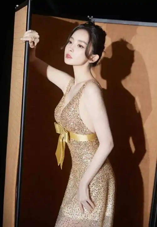 新疆最美之古力娜扎