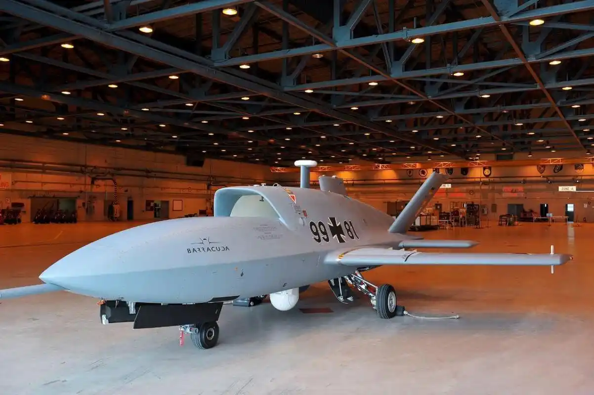 梭鱼无人机barracuda stealth uav,曾经,差不多10年前热爆过各航空