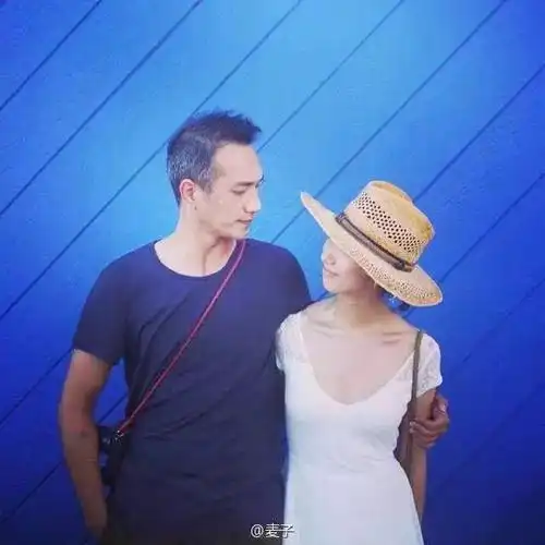 他是汤唯前男友和另一个女人相爱8年从不婚主义变成标准的宠妻狂魔