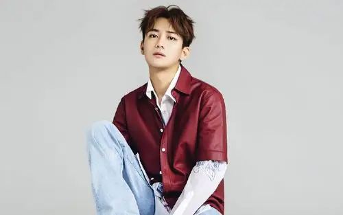 熊梓淇时尚潮流帅气写真,高清图片,电脑桌面-壁纸族