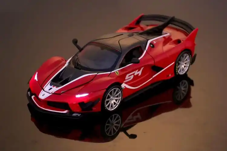 儿童跑车小跑车模玩具车玩具男孩回力声光金属车模