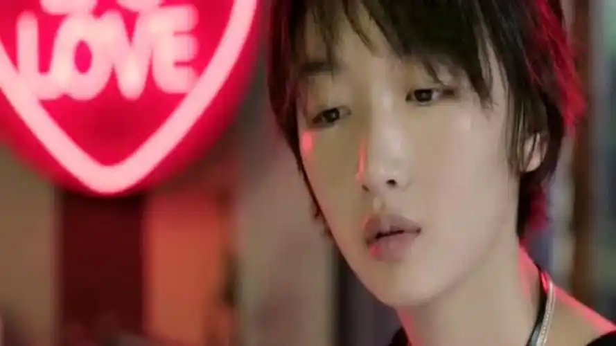 《缝纫机乐队》周冬雨最后的出现,却是点睛之笔