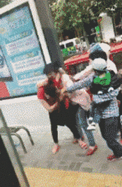 大妈打架动图表情包大妈骂街撒泼表情包大全