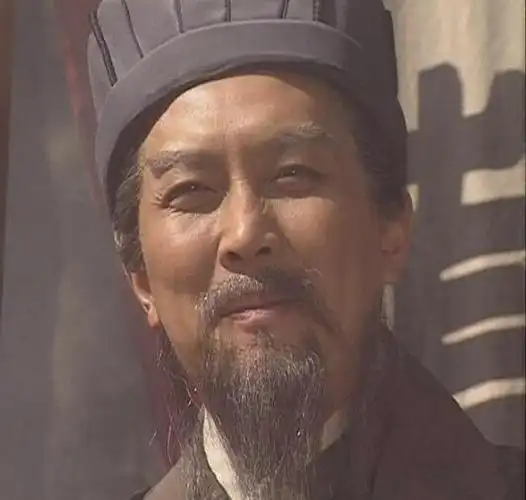 唐国强想把老年诸葛亮再演一回,老版《三国演义》是在看历史经典