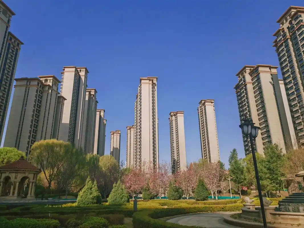 今日份的秦皇岛/北戴河天气 今天这天气太给力了,天蓝的像童话里一样