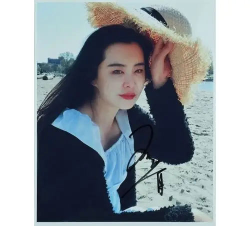 王祖贤 台湾女演员 王祖贤 签名照片附证书