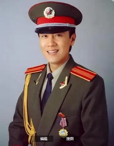 蔡国庆,年已54岁,毅然决然地加入了中年唱跳节目《披荆斩棘3》,展现出