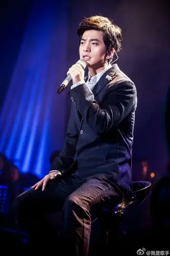 p>李健,1974年9月23日出生于黑龙江省哈尔滨市,中国内地流行乐男歌手