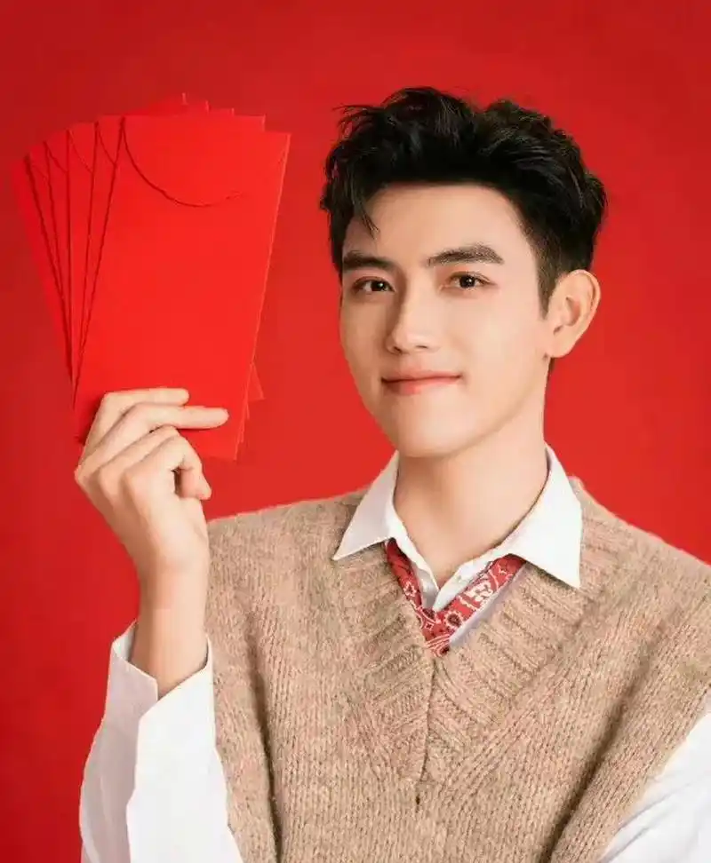 陈飞宇与蔡徐坤,同样都是被狗仔爆私生活,而两人的后果确不一样.