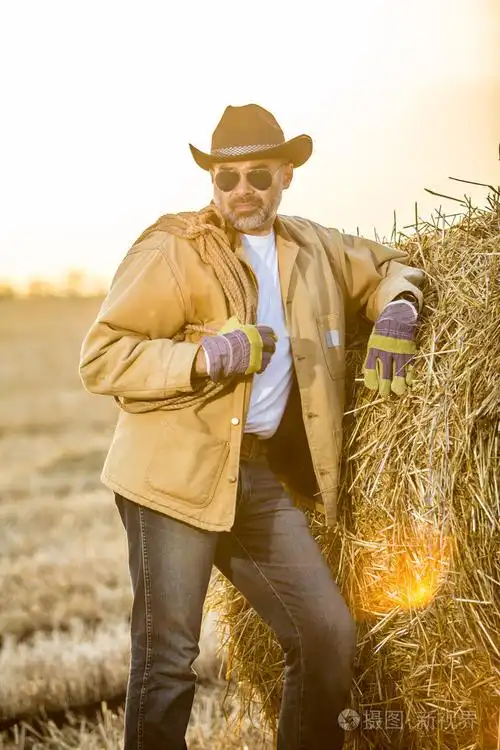 西部牛仔风格的人